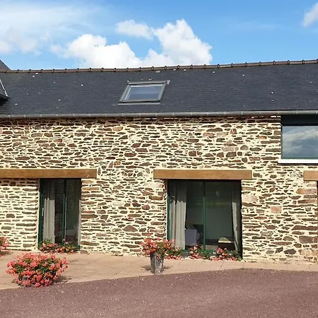 La Grange De Merlin Concoret Exterior foto